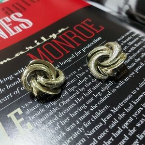 3/$35 Gold earrings